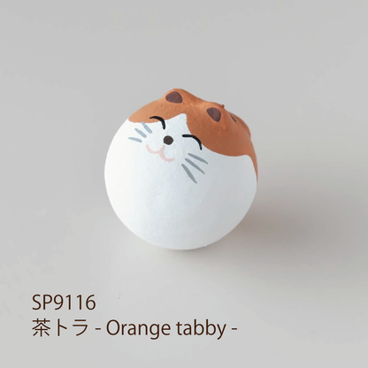 Nekodama (Roly-poly toy)