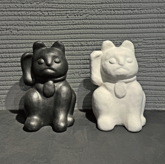 張子人形　招き猫「Monochrome」